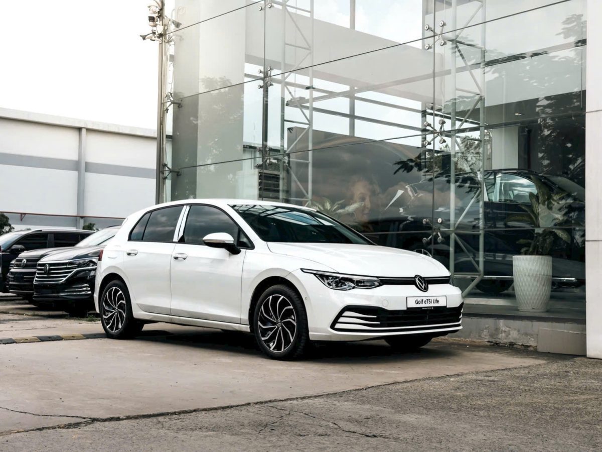 Volkswagen Golf 1.5 eTSI Life tại Volkswagen Phú Mỹ