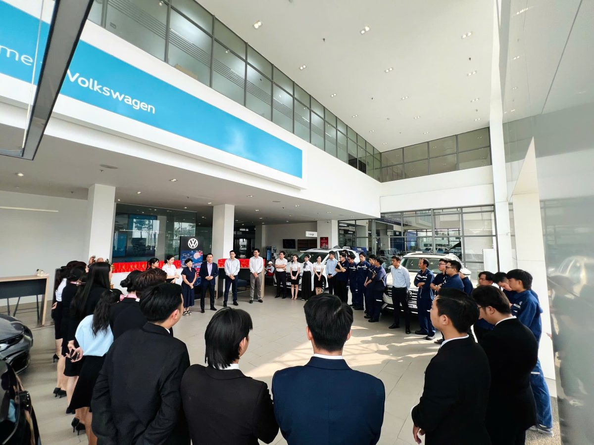 Trung Thu Gắn Kết, Trao Quà Yêu Thương 2026 | Volkswagen Phú Mỹ 4 Tập thể Volkswagen Phú Mỹ cùng tham gia hoạt động Trung Thu Gắn Kết 2026